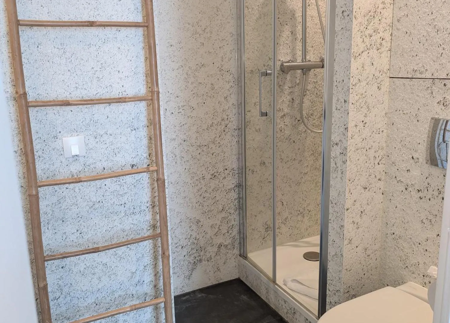 卡玛汀64号公寓酒店 公寓 *